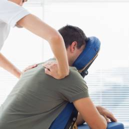 Massages amma assis : un moment de détente pour vos collaborateurs